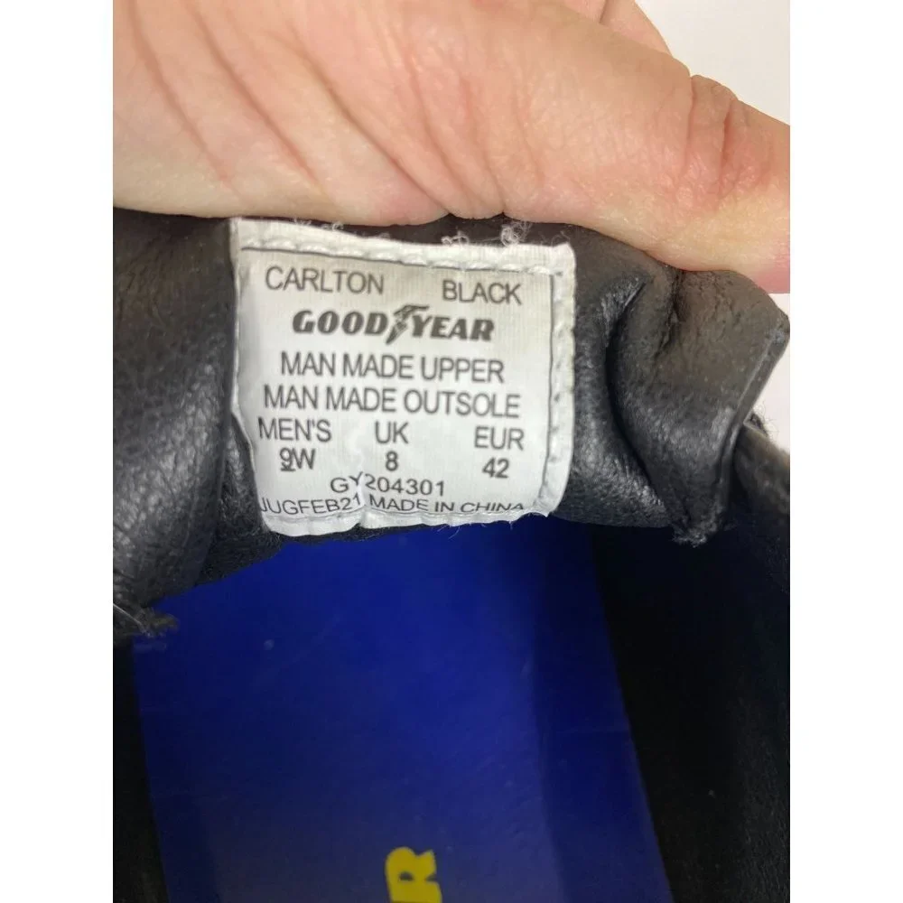 ✨2/$20✨  Carlton‎ Black Good Year Shoes Size 9W